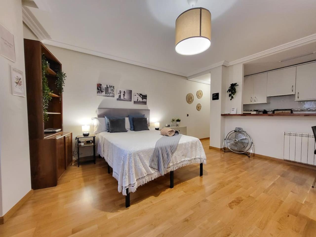 דירות מדריד Apartamento Plaza Espana Gran Via Centro מראה חיצוני תמונה